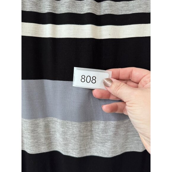 🍒 2/$20 🍒 Black Gray and White Striped Maxi Skirt  Bobeau sz Medium - Picture 5 of 6